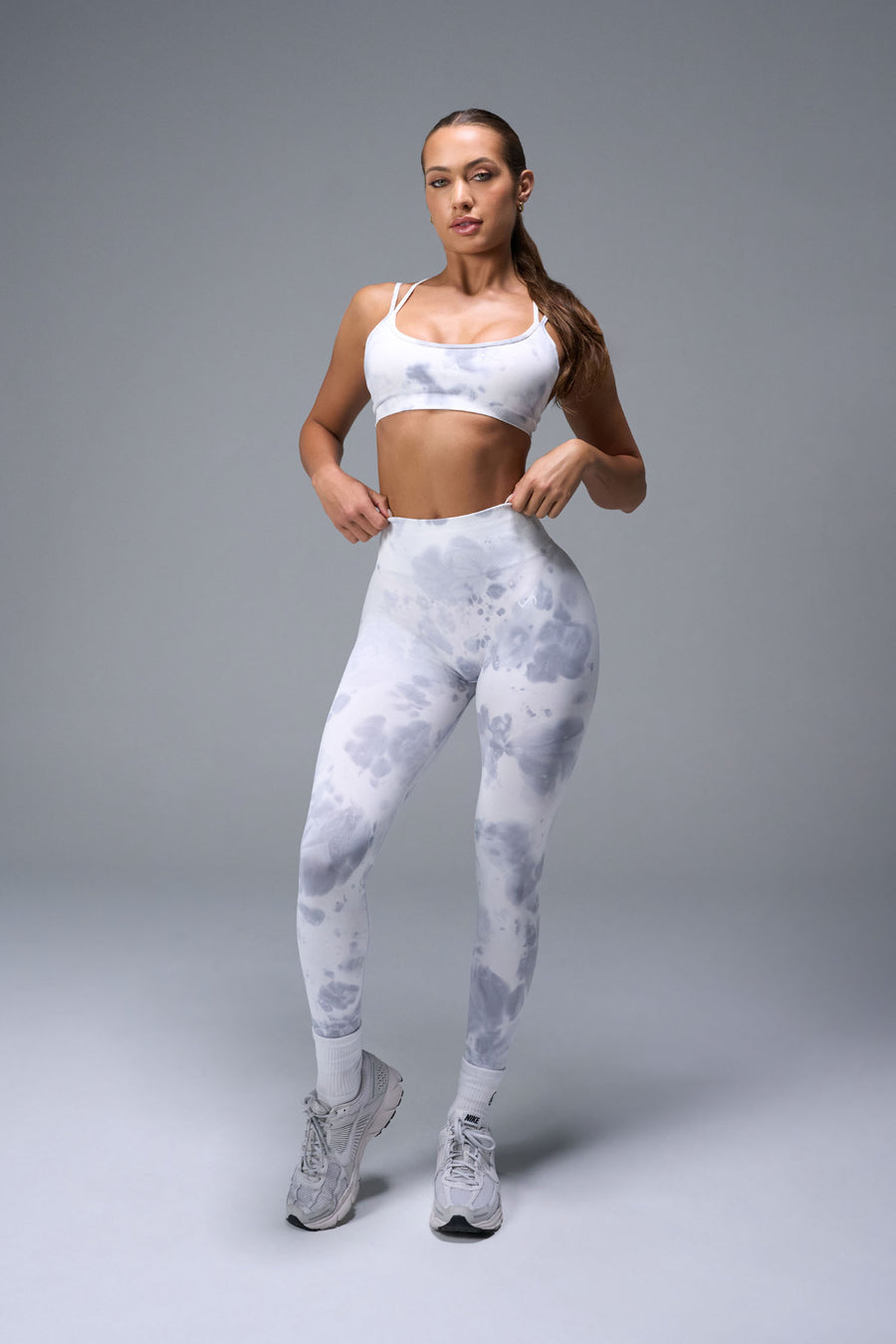 Cosmic Seamless Scrunch Butt Leggings