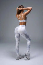 Cosmic Seamless Scrunch Butt Leggings