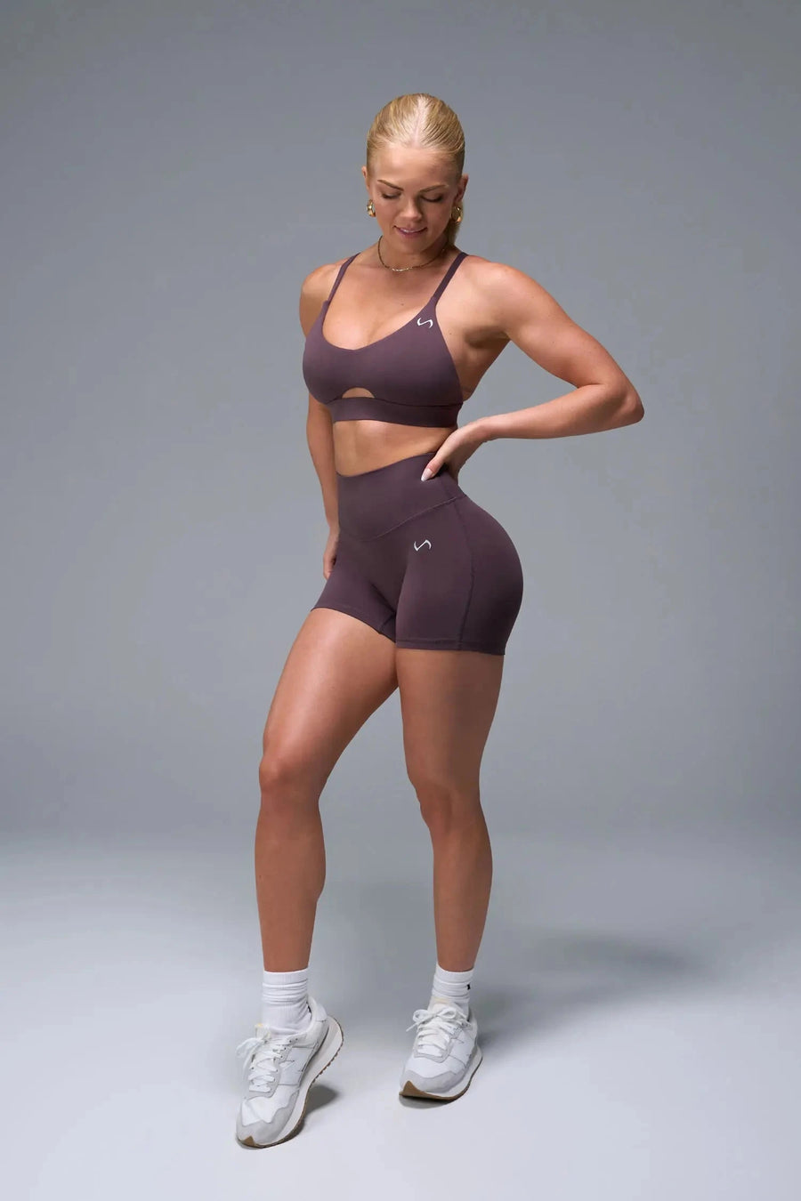 NeoCloud™ 4 Inch Secret Glute Seam Shorts